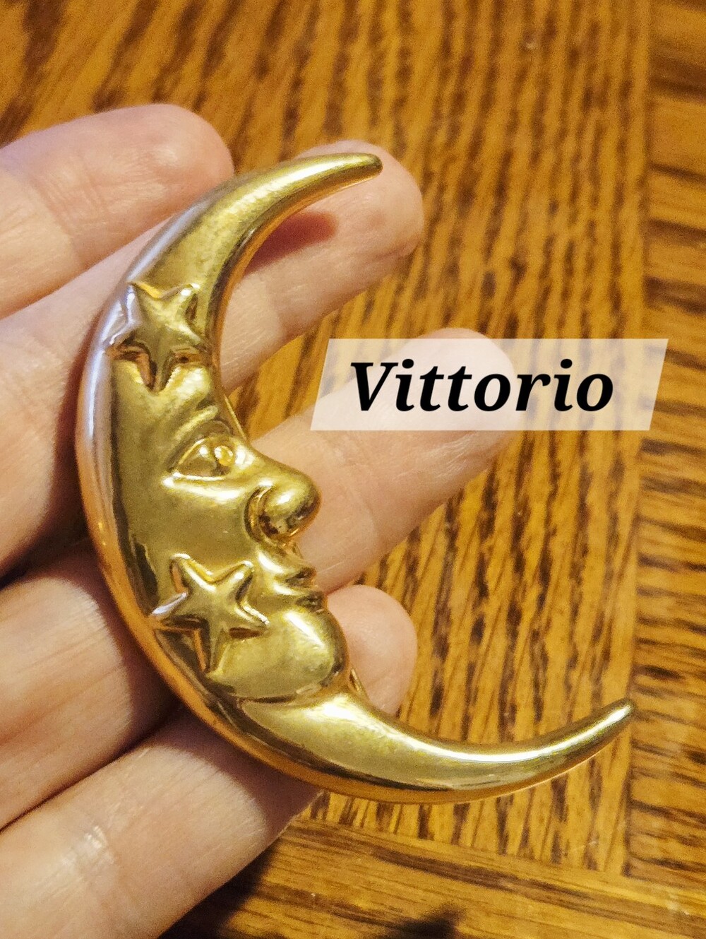 Vittorio Crescent MOON Brooch